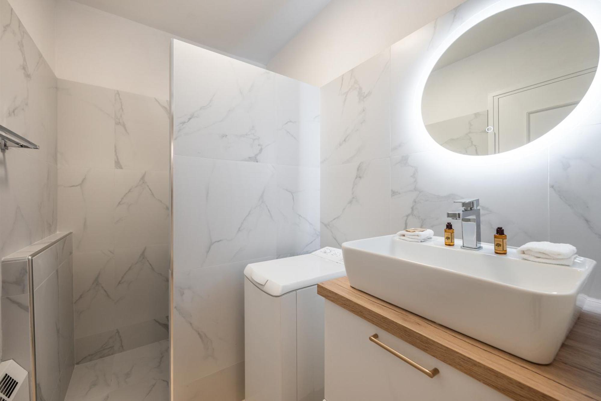 Le Coq Ligures - Air Conditioning - Seafront - Wifi Roquebrune-Cap-Martin Bagian luar foto